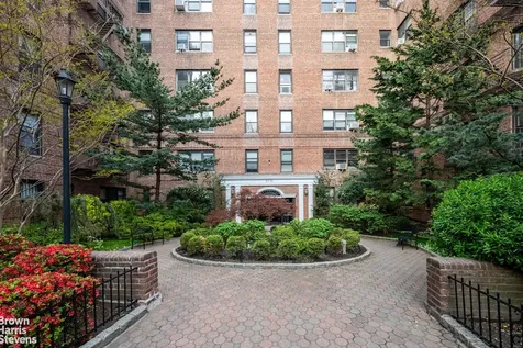 67-35 Yellowstone Boulevard New York City NY 11375