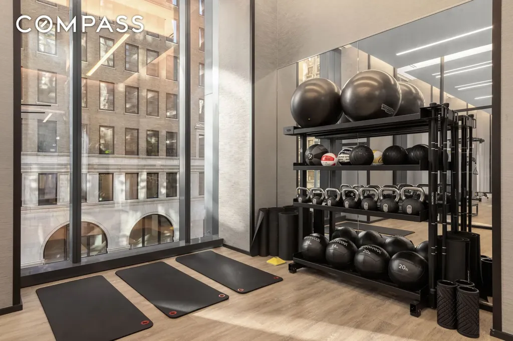 277 5th Avenue New York City NY 10016