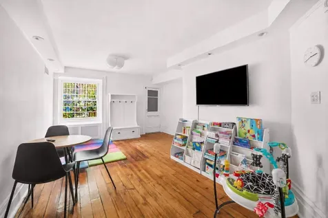 117 E 91st Street New York City NY 10128