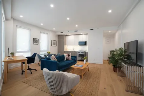 21-31 Shore Boulevard New York City NY 11105