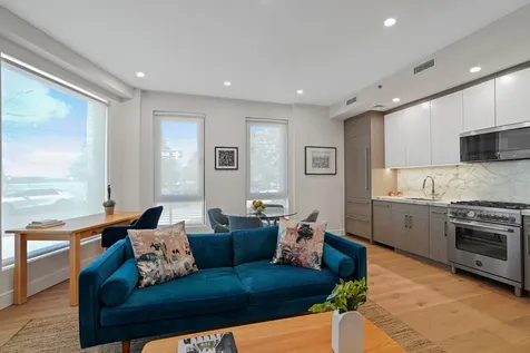 21-31 Shore Boulevard New York City NY 11105