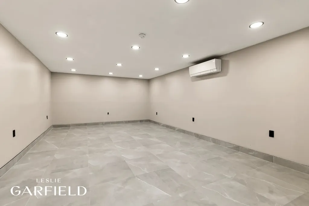 334 E 116th Street New York City NY 10029