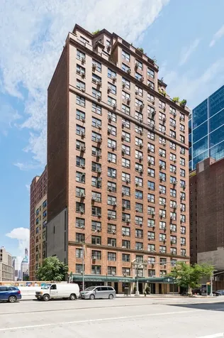 433 W 34th Street New York City NY 10001