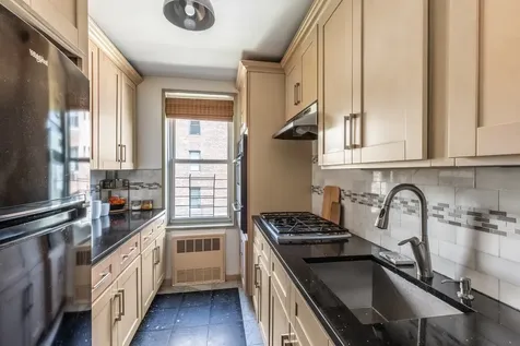 651 Vanderbilt Street New York City NY 11218