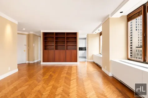 45 E 80th Street New York City NY 10075