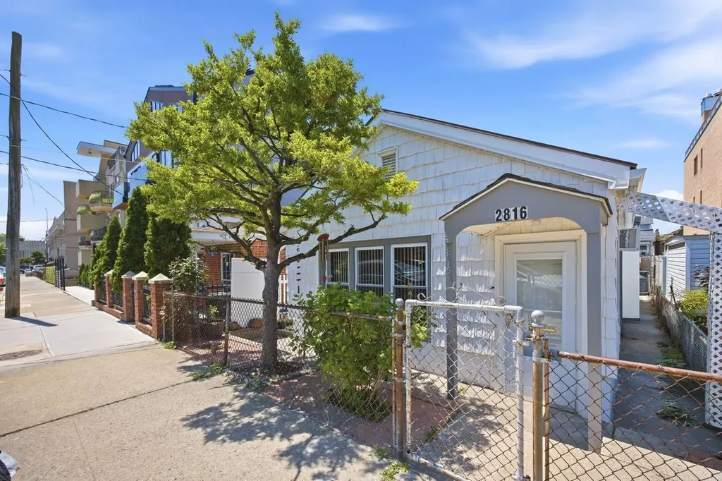 2816 Brown Street New York City NY 11235