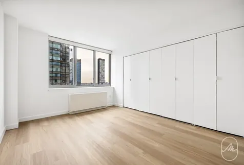 561 10th Avenue New York City NY 10036
