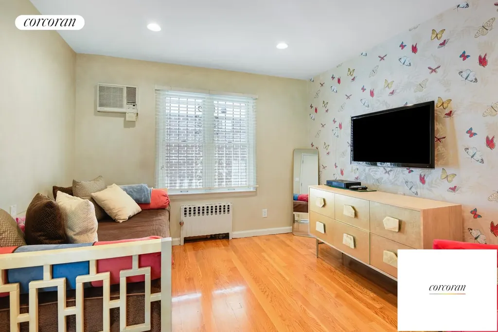 1547 E 27th Street New York City NY 11229