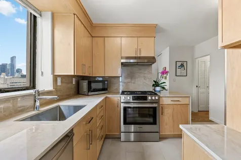 190 E 72nd Street New York City NY 10021