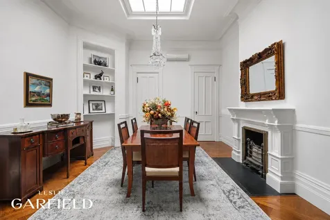 38 E 70th Street New York City NY 10021