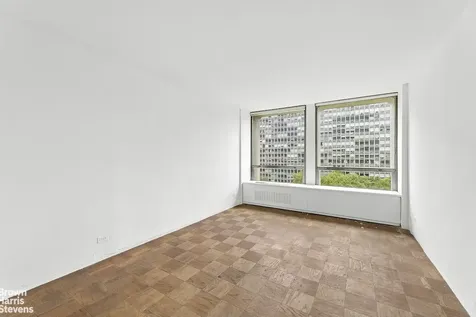 330 E 33rd Street New York City NY 10016