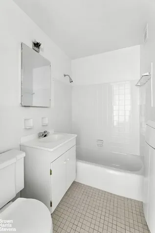 330 E 33rd Street New York City NY 10016