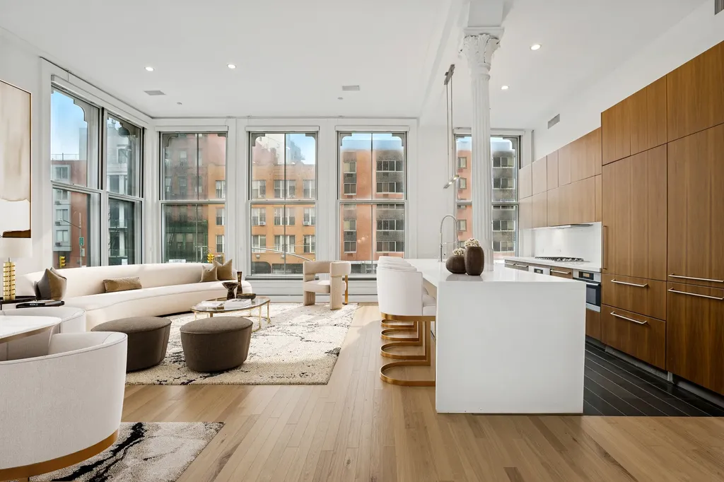 2 Bleecker Street New York City NY 10012