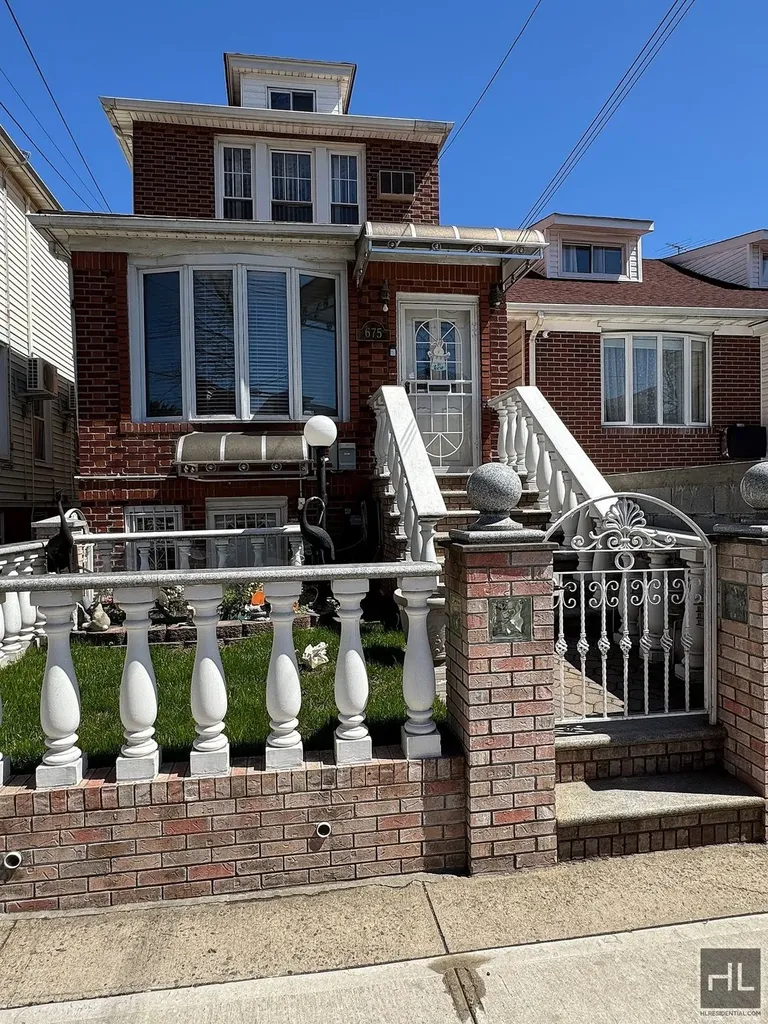 675 E 53rd Street New York City NY 11203