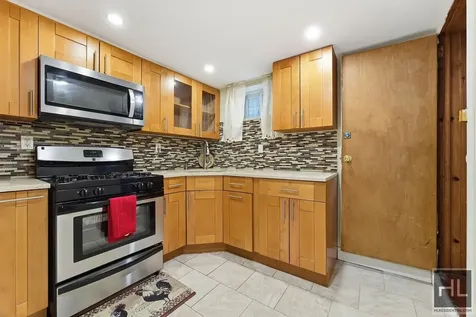 675 E 53rd Street New York City NY 11203