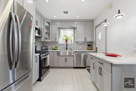 675 E 53rd Street New York City NY 11203