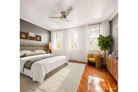 401 E 35th Street New York City NY 11203