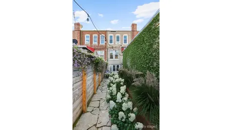 401 E 35th Street New York City NY 11203
