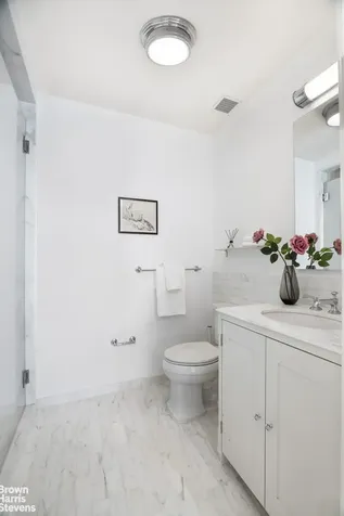 135 E 79th Street New York City NY 10075