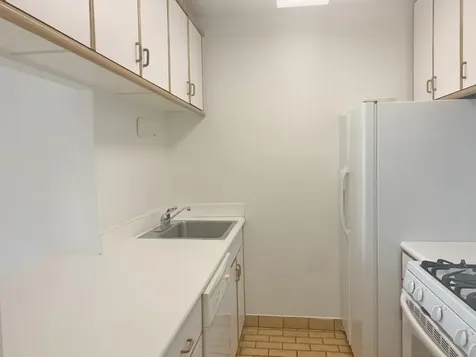 377 Rector Place New York City NY 10280
