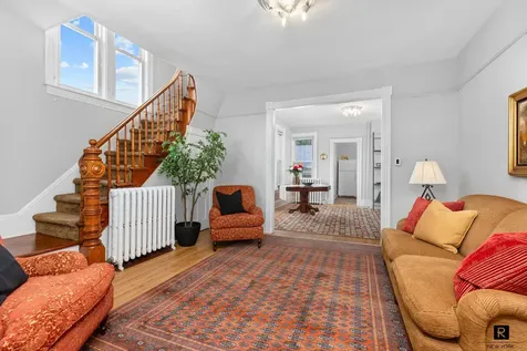 111 Rochelle Street New York City NY 10464