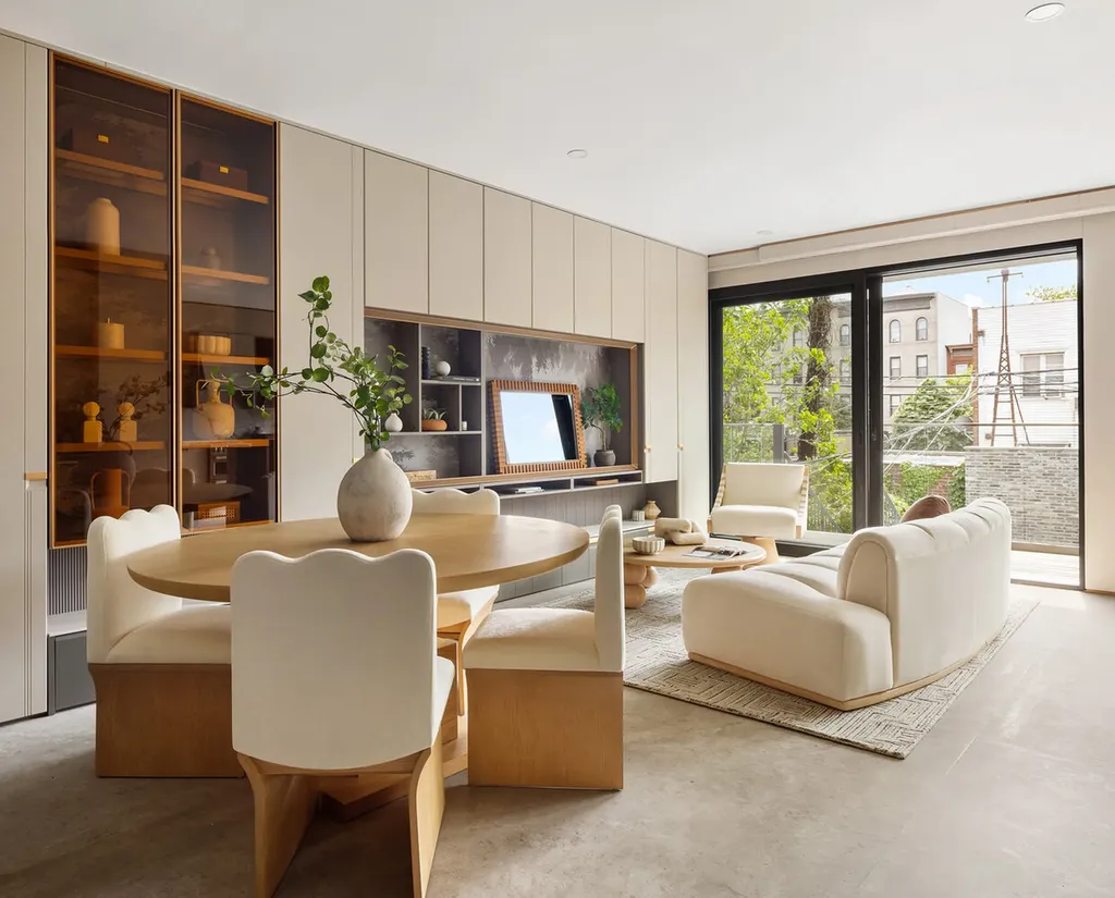 173 Kingsland Avenue New York City NY 11222