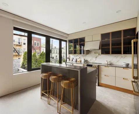 173 Kingsland Avenue New York City NY 11222