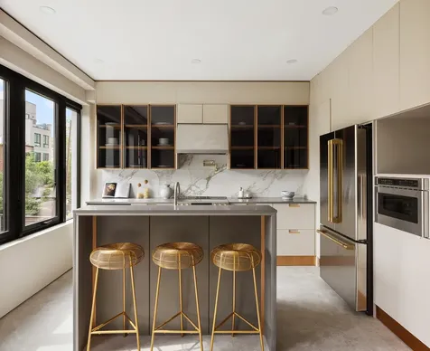 173 Kingsland Avenue New York City NY 11222