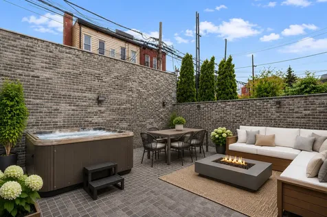 173 Kingsland Avenue New York City NY 11222