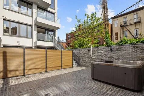 173 Kingsland Avenue New York City NY 11222