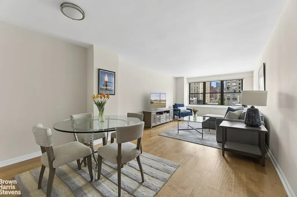 245 E 25th Street New York City NY 10010