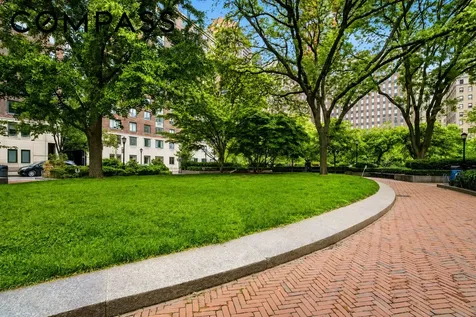 225 Rector Place New York City NY 10280