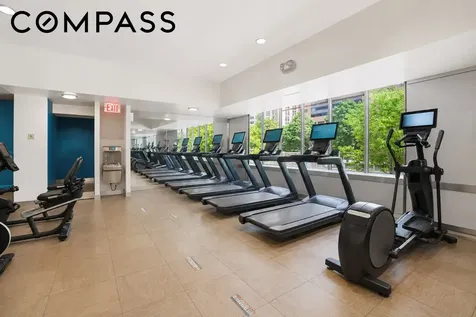 225 Rector Place New York City NY 10280