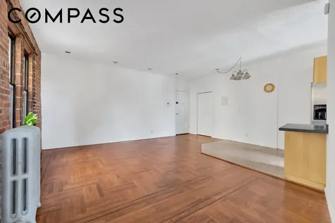 7609 4th Avenue New York City NY 11209