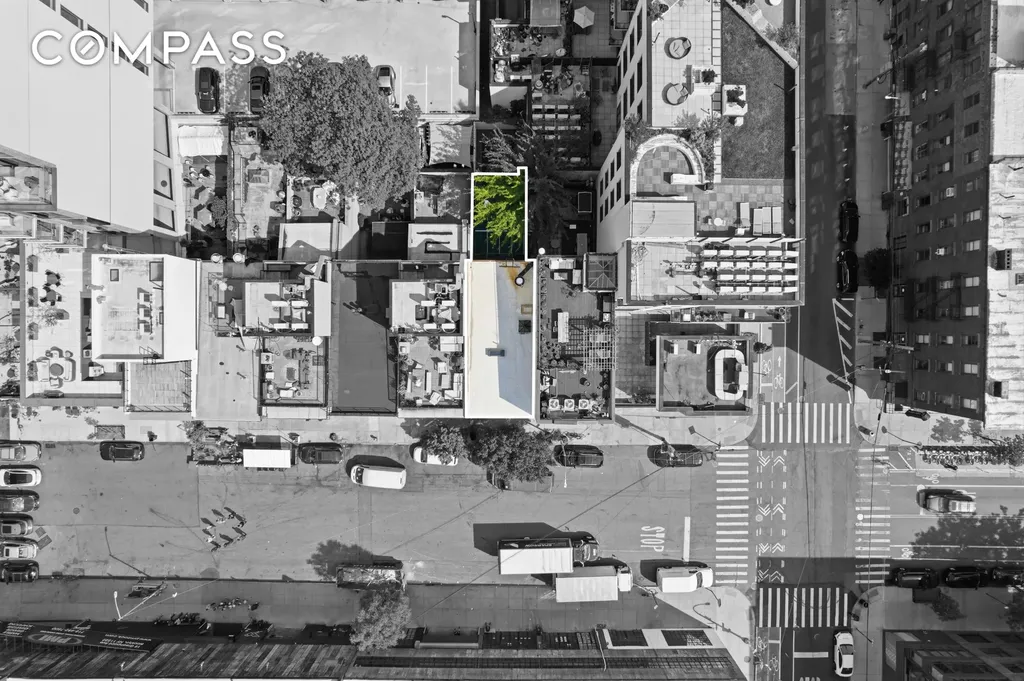 29 Greenpoint Avenue New York City NY 11222