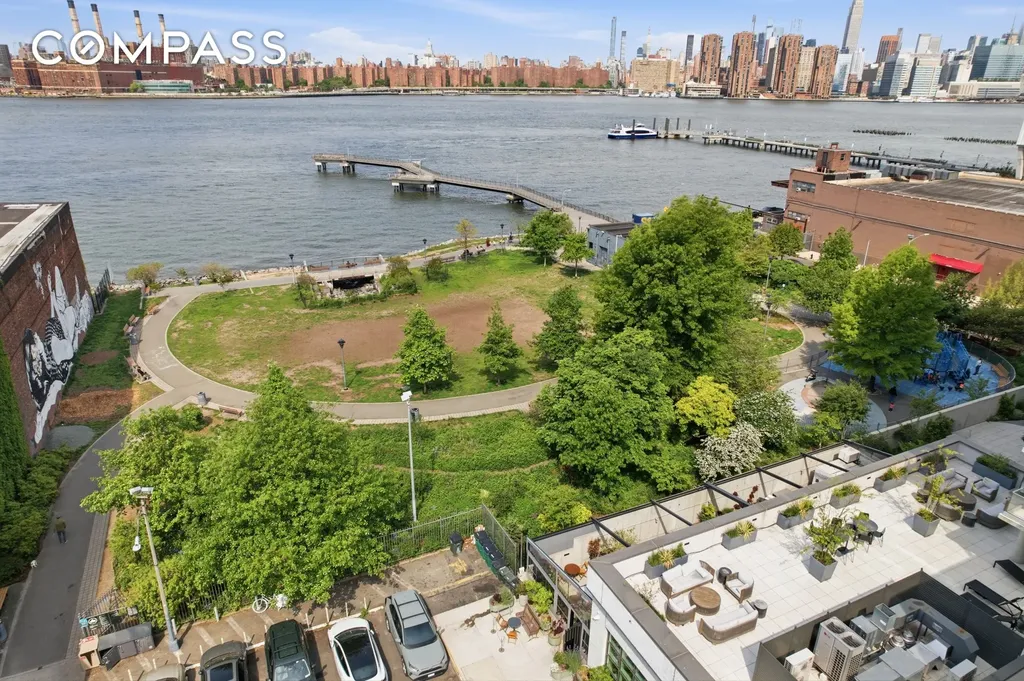 29 Greenpoint Avenue New York City NY 11222