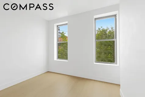 29 Greenpoint Avenue New York City NY 11222