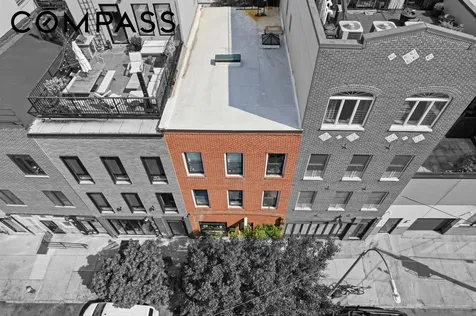 29 Greenpoint Avenue New York City NY 11222