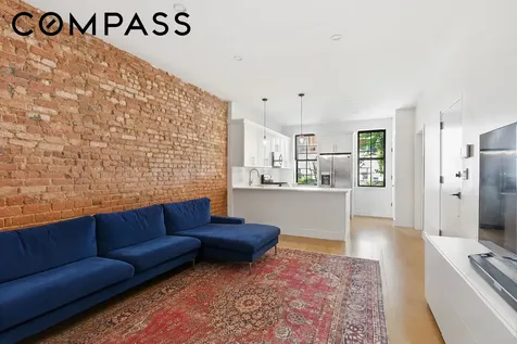 29 Greenpoint Avenue New York City NY 11222