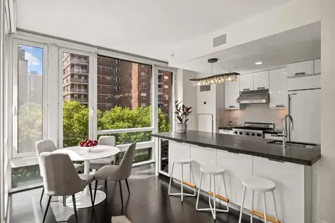 261 W 28th Street New York City NY 10001