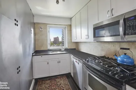 520 E 76th Street New York City NY 10021