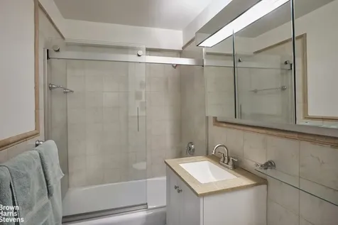 520 E 76th Street New York City NY 10021