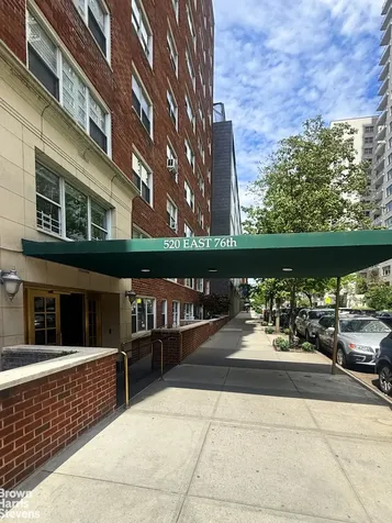 520 E 76th Street New York City NY 10021