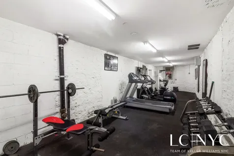 305 W 150th Street New York City NY 10039