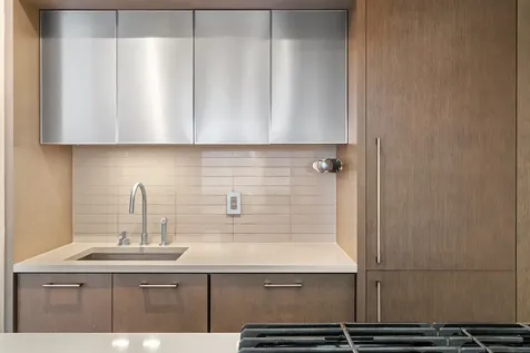 225 Rector Place New York City NY 10280