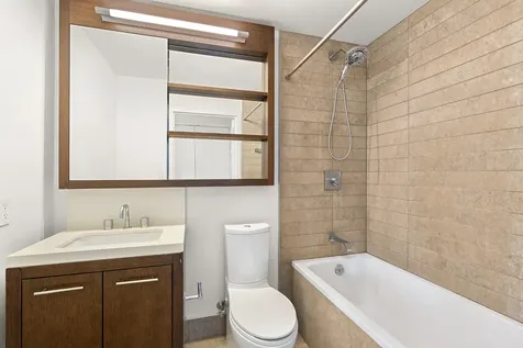 225 Rector Place New York City NY 10280