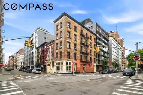 311 W Broadway New York City NY 10013