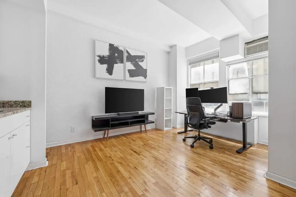 4 Lexington Avenue New York City NY 10010