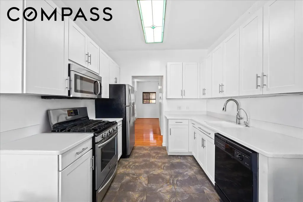 566 Louisiana Avenue New York City NY 11239