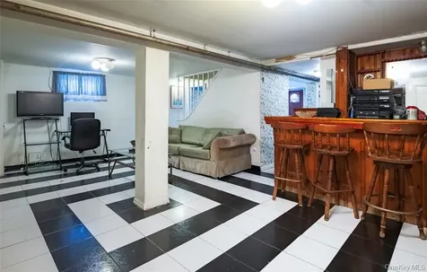 223-26 112th Avenue New York City NY 11429